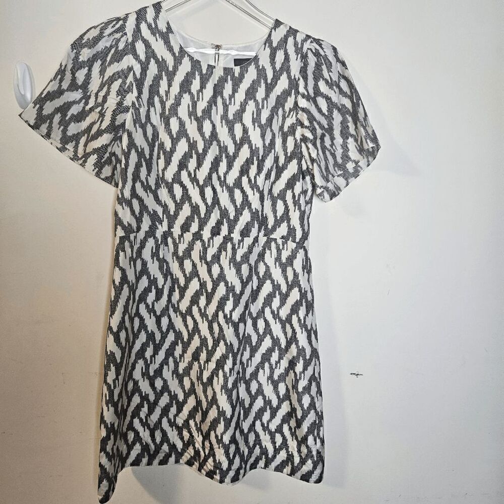 J.Crew Ikat 100% Silk Flutter Sleeve Dress F1958 Women's White/Gray Size 8